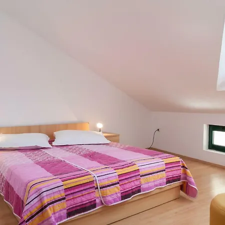 Penthouse Apartmán *